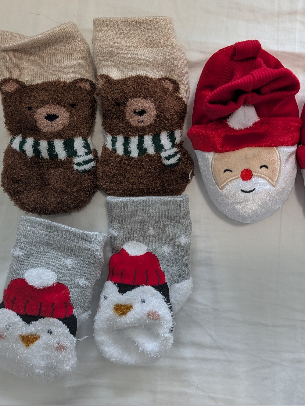 Baby Holiday 2 Pairs Of Socks & 1 Pair Of Slipper